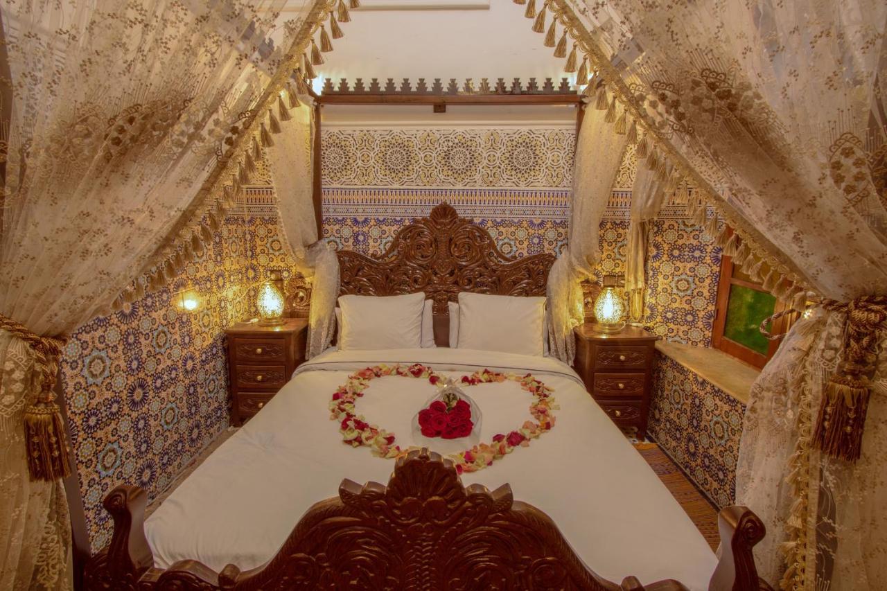 Riad Fes Madaw מראה חיצוני תמונה