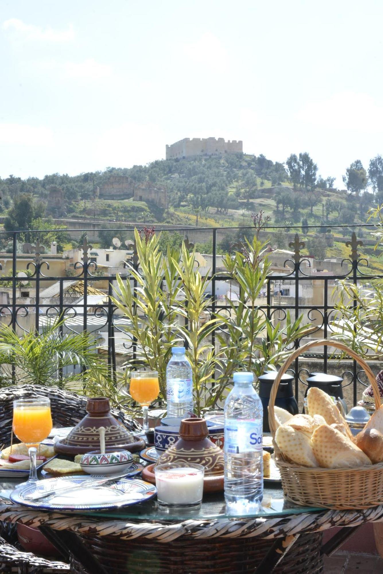 Riad Fes Madaw מראה חיצוני תמונה