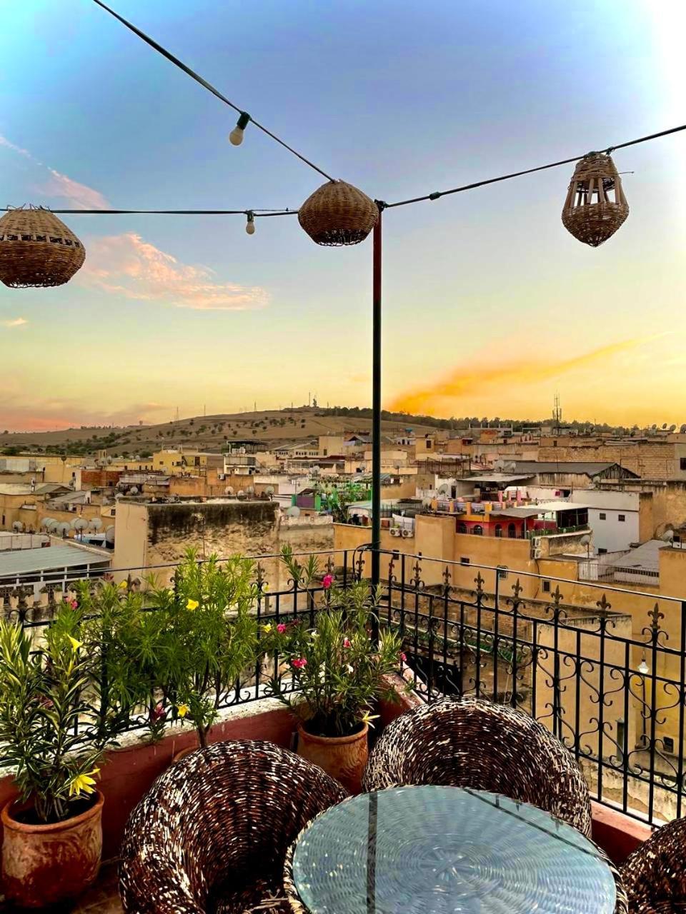Riad Fes Madaw מראה חיצוני תמונה